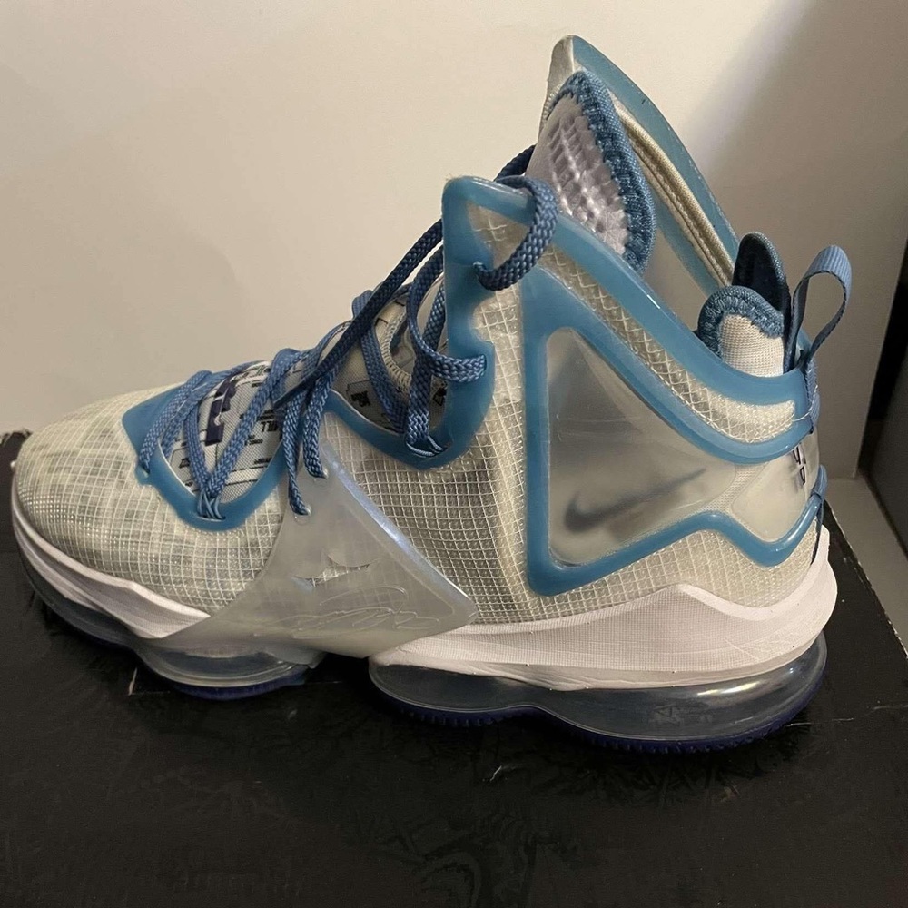 Lebron 19s new with box